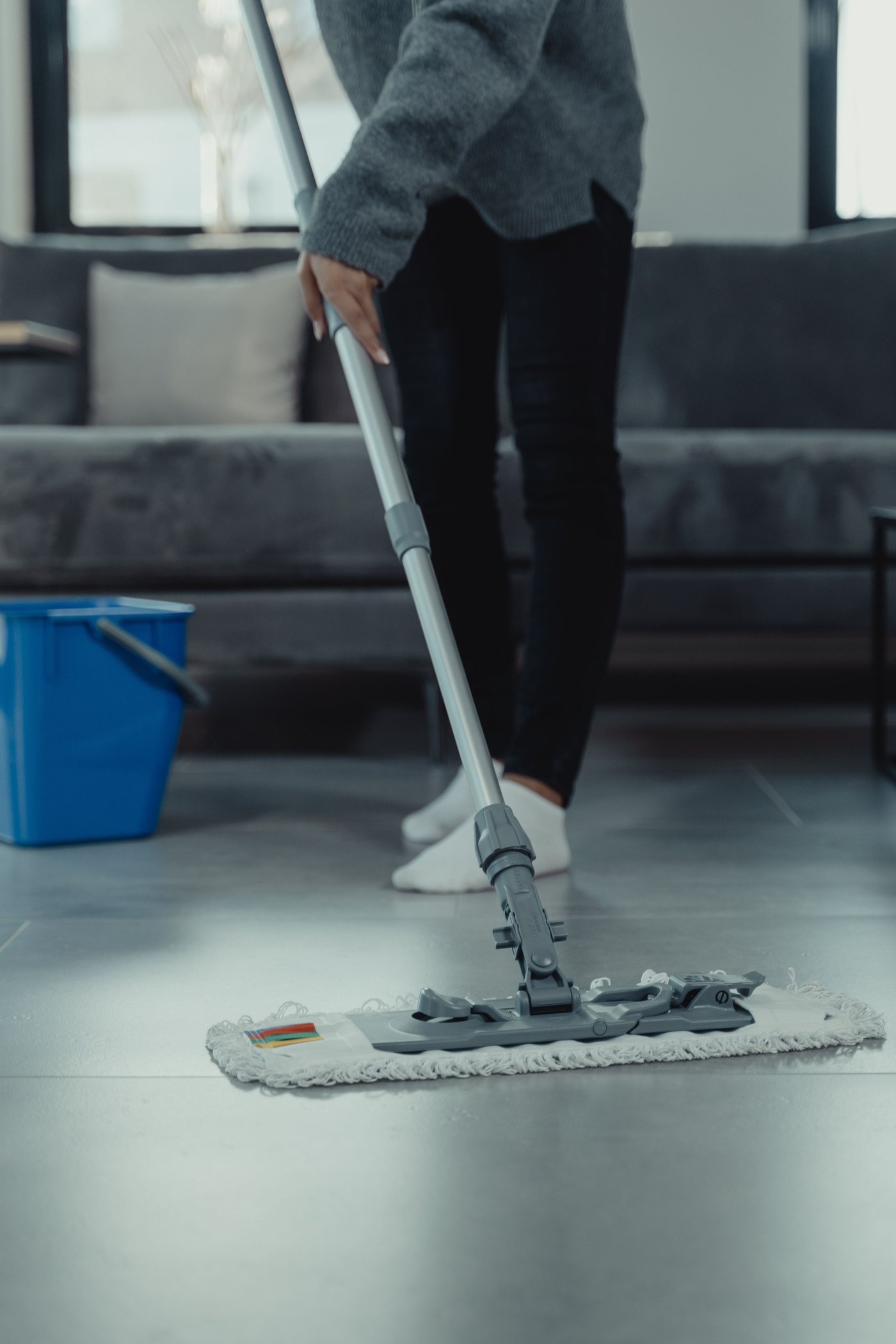 Santa Rosa floor care and tile cleaning service for a commercial building